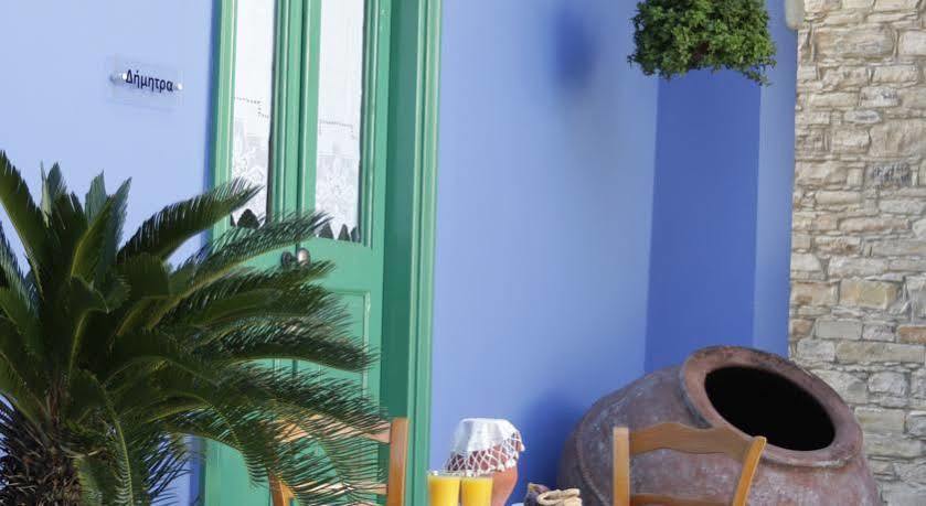 To Konatzi Tis Marikas Tzai Tou Yianni Guest House Kato Drys Ngoại thất bức ảnh